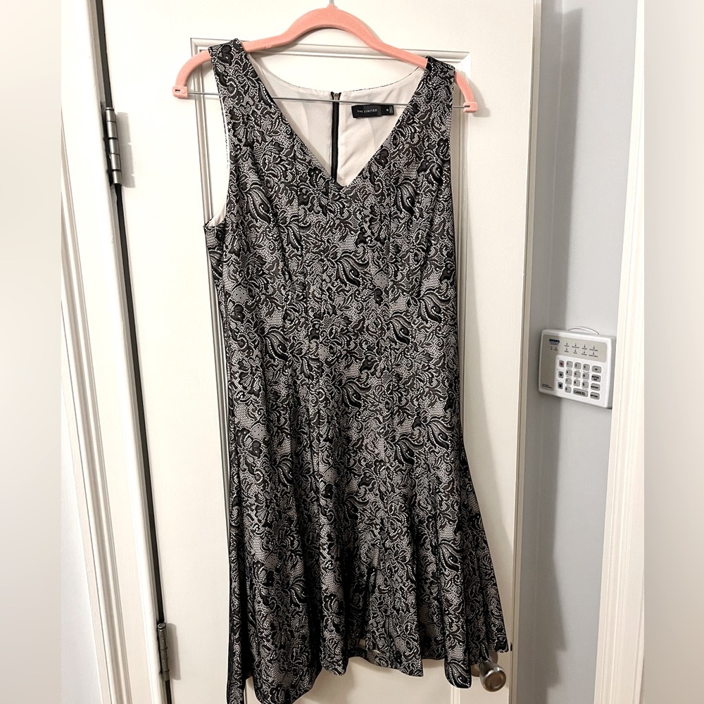 Black and cream lace dress, size 10